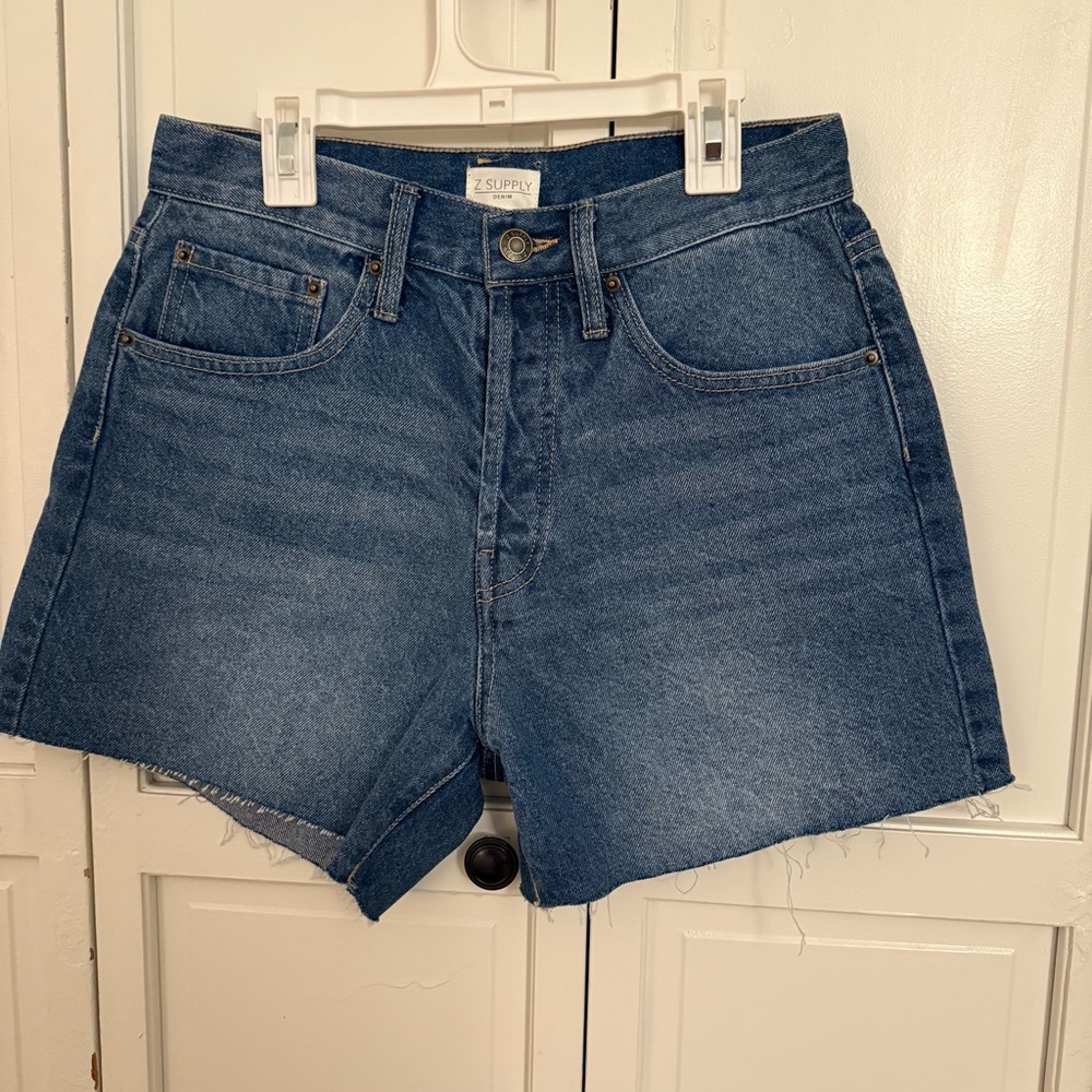 Z SUPPLY Mom Jorts Size 27 NWOT